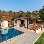 Pavna Lakeview A/C Cottage